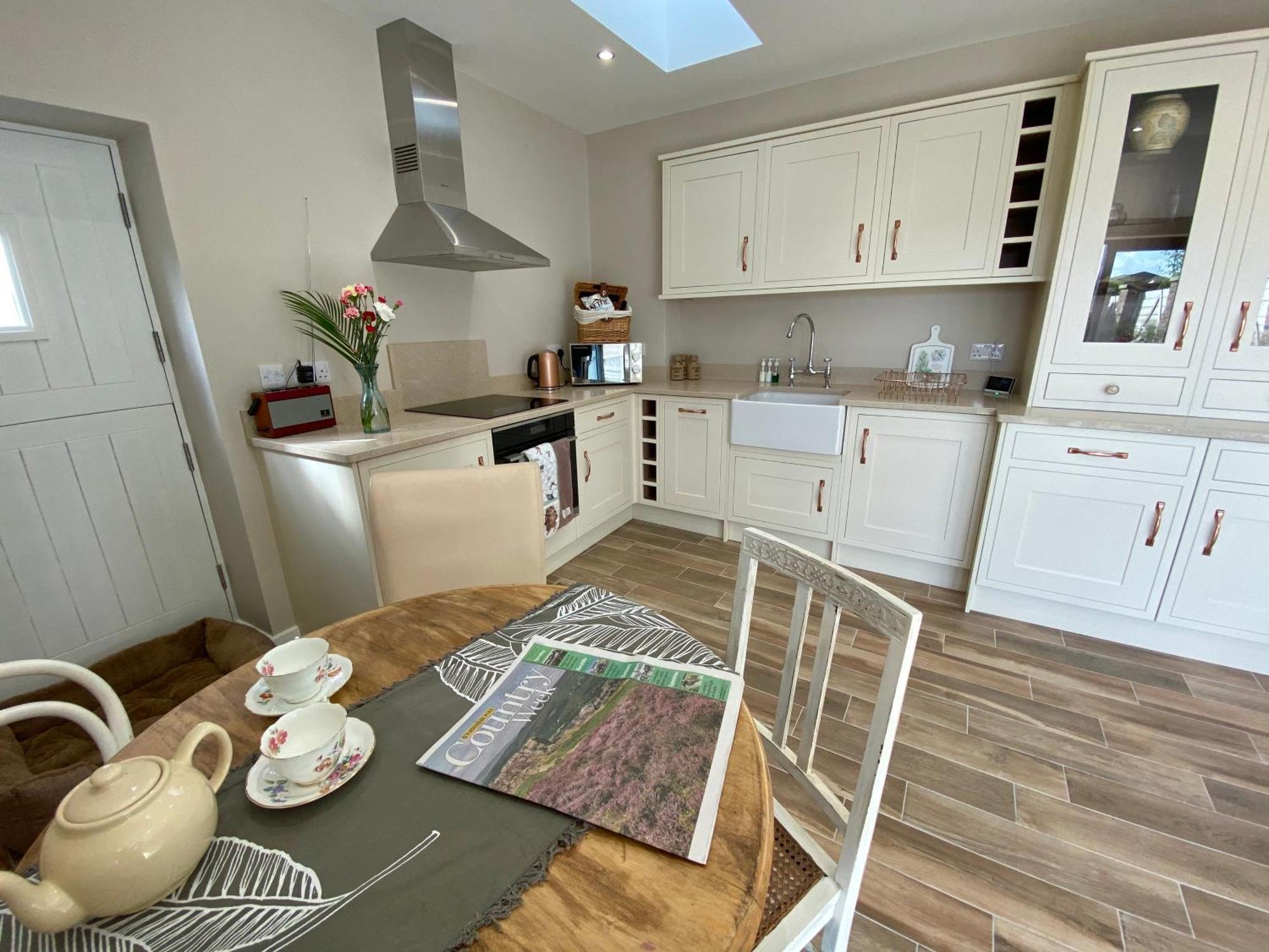 Village Barn Conversion Near York Extérieur photo